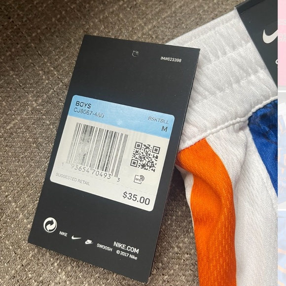 Boys Nike Dri-Fit Basketball Shorts - Picture 4 of 9